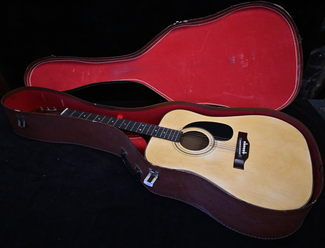 3 Guitars - Sold as lot